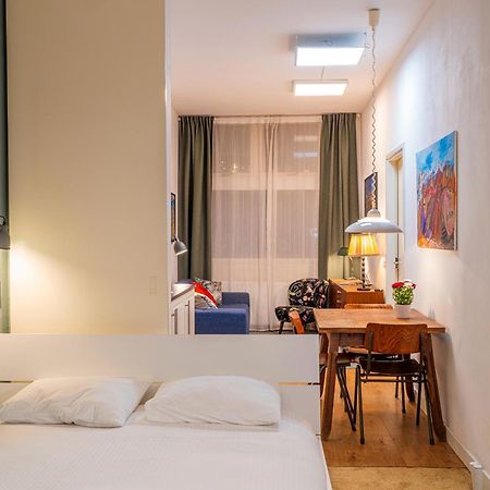 Fully Fitted Room - 15 Min From Central Station 암스테르담 외부 사진