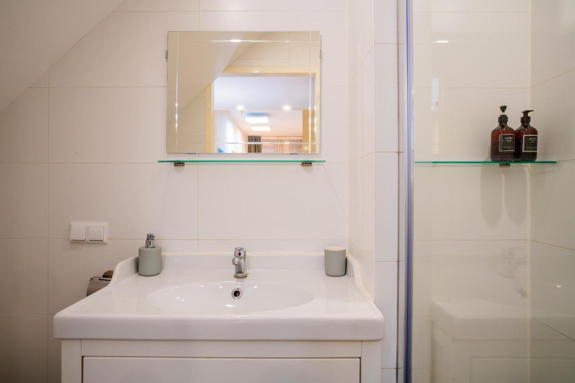 Fully Fitted Room - 15 Min From Central Station 암스테르담 외부 사진